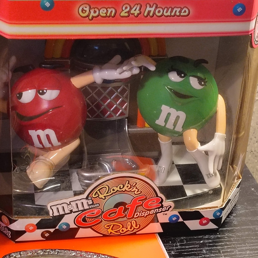 M&M'S Red and Green Cafe Roll Dispenser